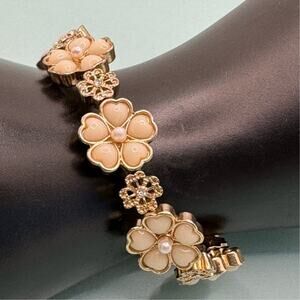 Floral Heart Faux Pearl Delicate Feminine Gold Tone Stretch Bracelet